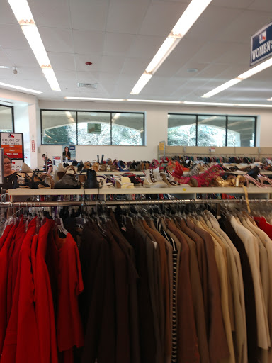 Non-Profit Organization «Goodwill Houston Select Stores», reviews and photos