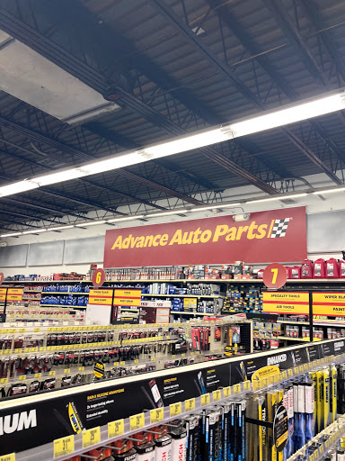 Auto Parts Store «Advance Auto Parts», reviews and photos, 7448 Little River Turnpike, Annandale, VA 22003, USA