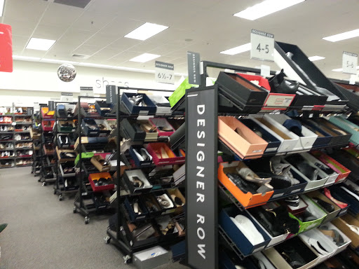 Department Store «Nordstrom Rack Orland Park Place», reviews and photos, 140 Orland Park Pl, Orland Park, IL 60462, USA