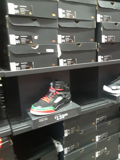 Sportswear Store «Nike», reviews and photos, 1261 Woodward Ave, Detroit, MI 48226, USA