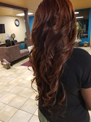 Beauty Salon «Straight Or Knot Beauty Salon», reviews and photos, 844 Texas St, Fairfield, CA 94533, USA