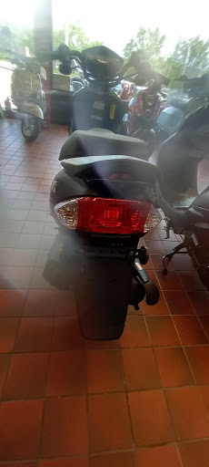 Motor Scooter Dealer «Scooter World», reviews and photos, 9200 Santa Fe Dr, Overland Park, KS 66212, USA