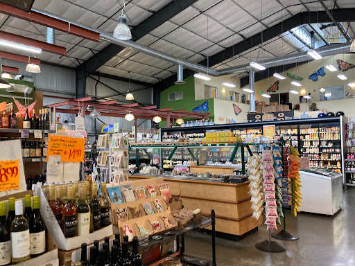 Grocery Store «Community Market at the Barlow», reviews and photos, 6762 Sebastopol Ave #100, Sebastopol, CA 95472, USA