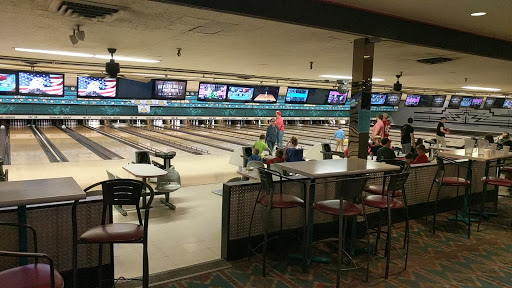 Sports Complex «Bowling Green Sports Center», reviews and photos, 243 W Roosevelt Rd, West Chicago, IL 60185, USA