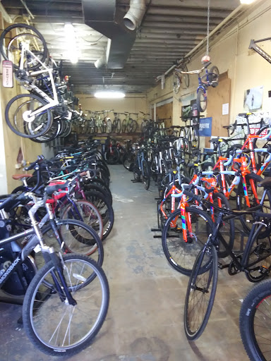 Bicycle Store «The Bicycle Broker», reviews and photos, 6190 W 38th Ave, Wheat Ridge, CO 80033, USA