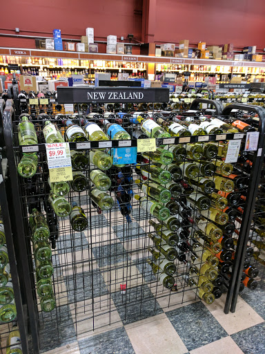 Liquor Store «Liquor Locker», reviews and photos, 1665 Oak Tree Road #360, Edison, NJ 08820, USA