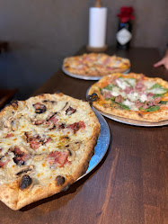 Pizzaria Forno Di Napoli