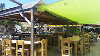 Atmosphère du Bar-restaurant à huîtres Huîtres Fines du Cap-Ferret Serge Castaing à Lège-Cap-Ferret - n°13