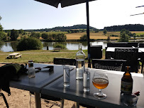 Atmosphère du Restaurant Le Bistrot Du Lac à Naussac-Fontanes - n°1