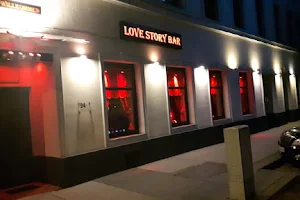 Love story bar image