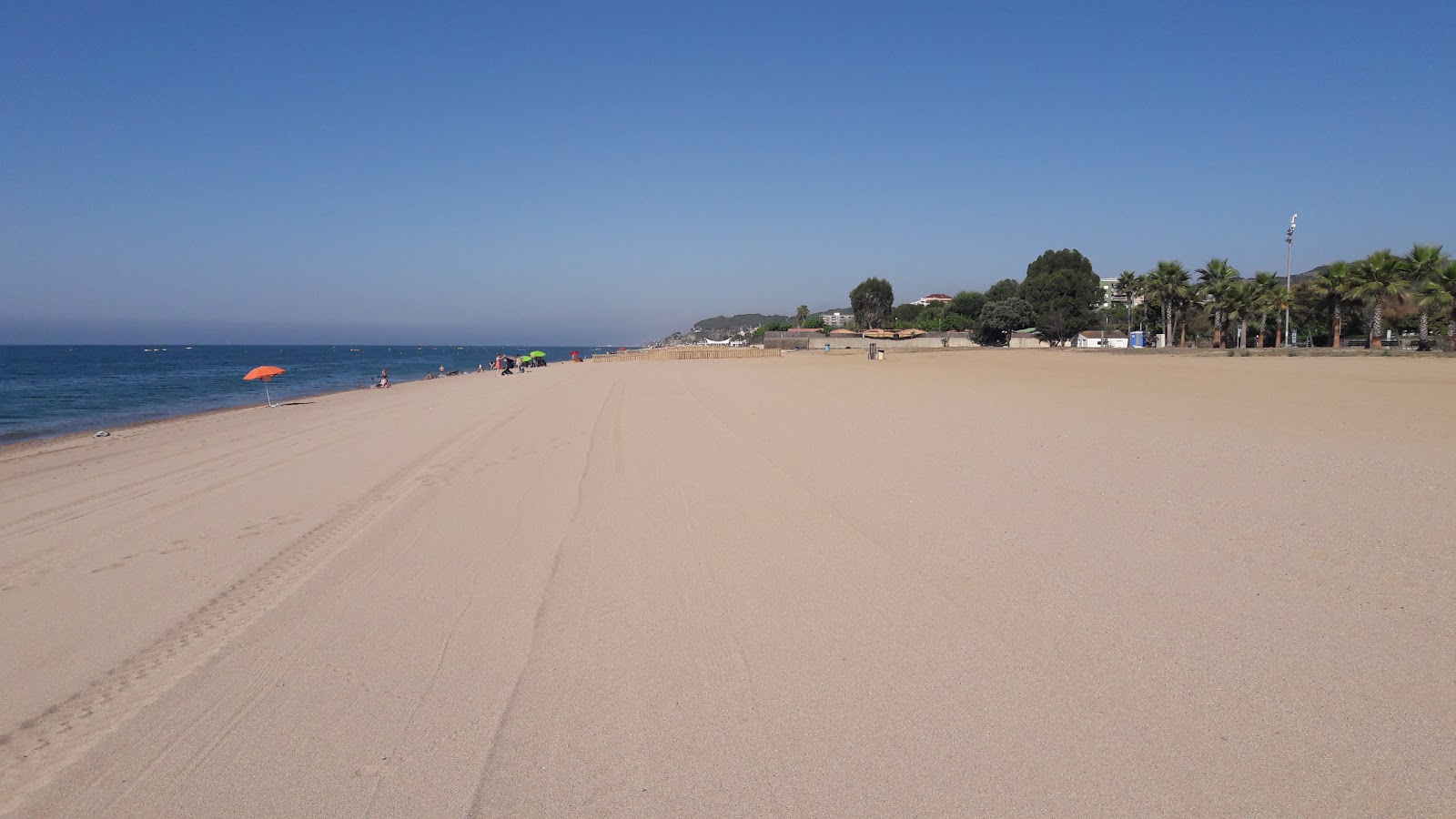 Foto af Platja dels Gossos med turkis vand overflade