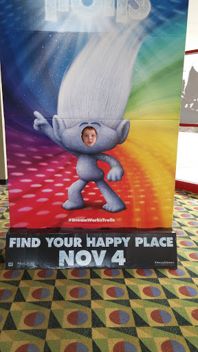 Movie Theater «Regal Cinemas New Albany 16», reviews and photos, 300 Professional Ct, New Albany, IN 47150, USA