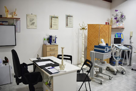 Dr. Luigi Trematerra Medico Fisiatra Posturologo Terapia del Dolore Agopuntura Ozonoterapia - Napoli Via Vittorio Veneto, 33, 80145 Napoli NA, Italia