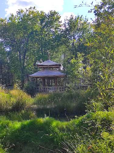 Les Jardins Des Sens à Avensan