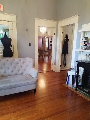 CTO Bridal, 4385 Marietta St, Powder Springs, GA 30127, USA, 