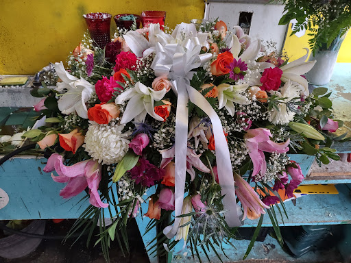 Florist «Flowers Vs Flowers», reviews and photos, 414 Main St, Paterson, NJ 07501, USA