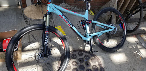 Bicycle Repair Shop «Westchester Bicycle Pro Shop», reviews and photos, 2611 Westchester Ave, Bronx, NY 10461, USA