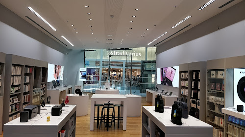 Centre de formation INTER-ACTIF Roissy - Aéroville  Apple Premium Reseller Roissy-en-France