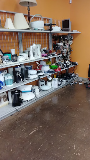 Thrift Store «Goodwill Store and Donation Station», reviews and photos, 10647 Culebra Rd, San Antonio, TX 78251, USA