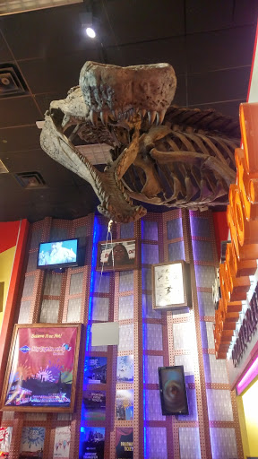 Movie Theater «Regal Cinemas E-Walk 13 & RPX», reviews and photos, 247 W 42nd St, New York, NY 10036, USA