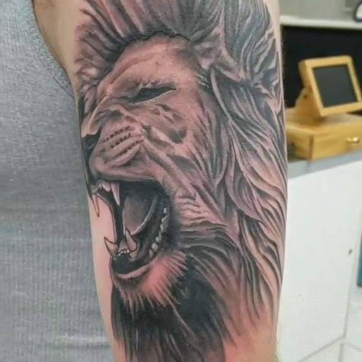 Explore sister in law tattoo ideas, creative tattoo ideas in Logan, available at COLLECTIVE STUDIO HOUSE OF MANA INK