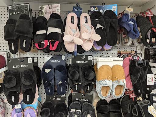 Home Goods Store «Tuesday Morning», reviews and photos, 1951 Madison St, Clarksville, TN 37043, USA