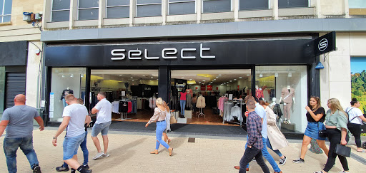 Select Fashion