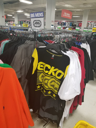 Clothing Store «Forman Mills», reviews and photos, 4411 N Market St, Wilmington, DE 19802, USA