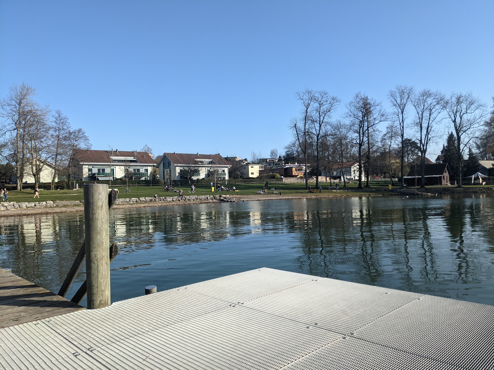 Foto af Strandbad Sutz med turkis rent vand overflade