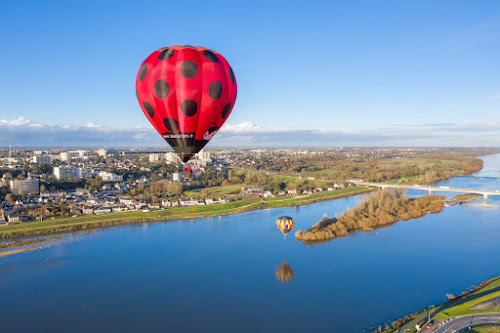 Agence de vols touristiques en montgolfière Aérocom Montgolfières Blois Blois