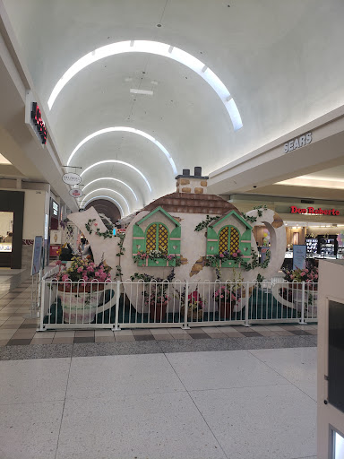 Shopping Mall «Inland Center», reviews and photos, 500 Inland Center Dr, San Bernardino, CA 92408, USA