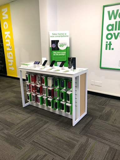 Cell Phone Store «Cricket Wireless Authorized Retailer», reviews and photos, 7206 McKnight Rd, Pittsburgh, PA 15237, USA