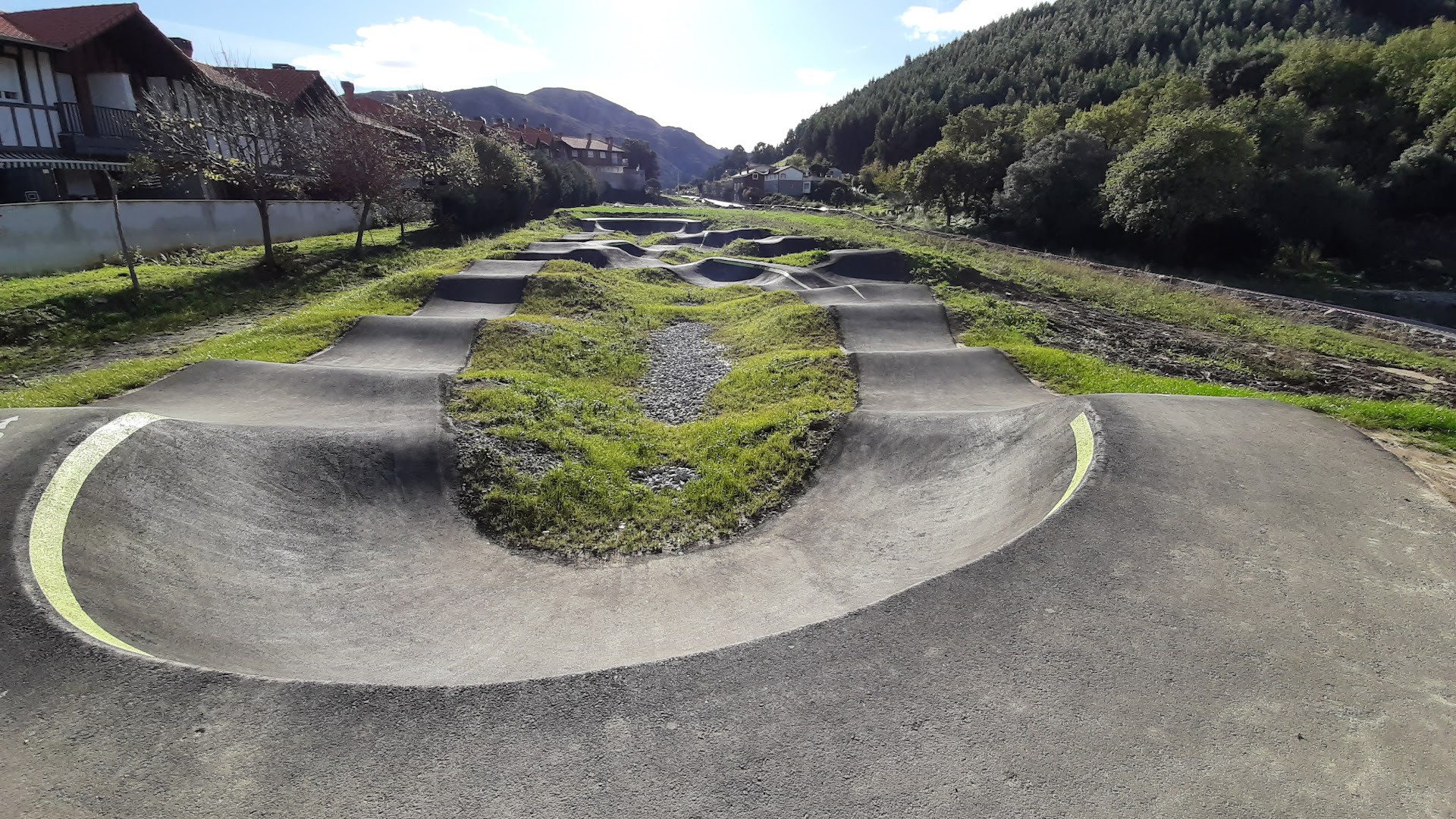 Pumptrack Castro Urdiales - Poolsport Zuinbikeparks