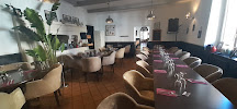 Atmosphère du Restaurant français Côté jardin à Saint-Maximin-la-Sainte-Baume - n°12