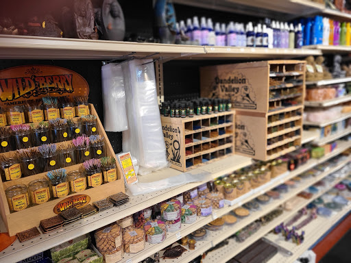 Gift Shop «Deuces Wild Smoke Shop LLC», reviews and photos, 3140 Heights Ravenna Rd, Muskegon, MI 49444, USA