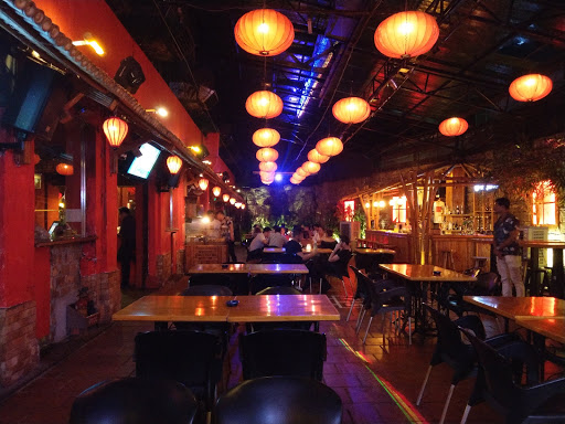 Bars to meet people in Ho Chi Minh