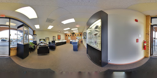 Jewelry Store «MCJ Jewelers», reviews and photos, 1006 Weiland Rd, Buffalo Grove, IL 60089, USA