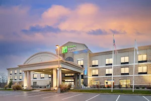 Holiday Inn Express & Suites Seymour, an IHG Hotel image