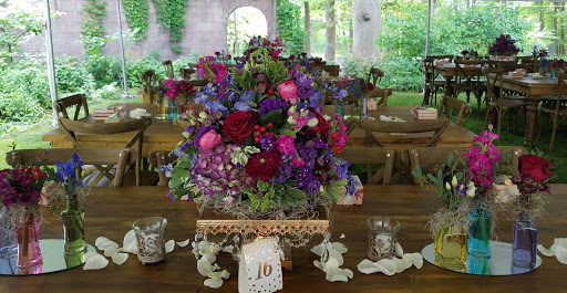 Florist «Country Village Florist and Gifts, Inc.», reviews and photos, 212 E Main St, East Islip, NY 11730, USA