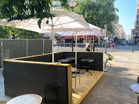 Atmosphère du Restaurant libanais RANIA Voltaire 75011 à Paris - n°6