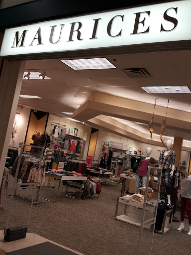 Penn Central Mall, 200 High Ave W, Oskaloosa, IA 52577, USA, 