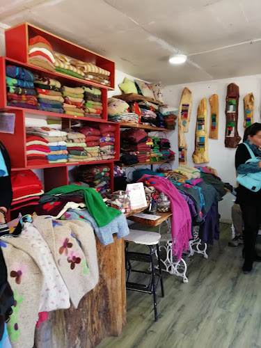 Opiniones de Tejidos Textil Tramas en La Ligua - Tienda