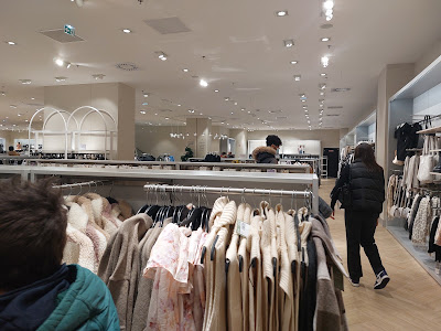 H&M à Plaisir