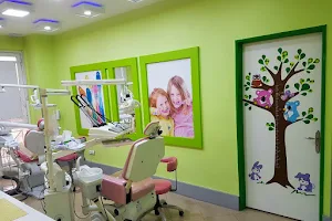 Soroush Salamat Dental clinic image