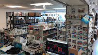 Albert Kemperle LLC, Auto Paint, Body & Equipment - Photo 4 - Car repair in Bridgeport, CT, Bridgeport