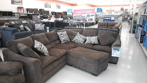 Discount Store «Big Lots», reviews and photos, 390 Cooley St, Springfield, MA 01128, USA