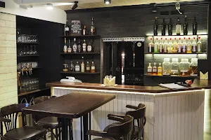 Bar Na Borovoy image