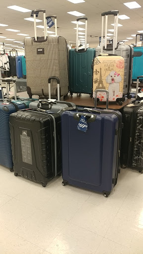 Department Store «Marshalls», reviews and photos, 2200 Mt Holly Rd, Burlington, NJ 08016, USA