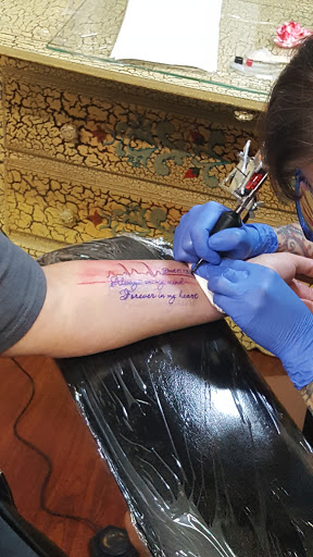 Tattoo Shop «The Painted Lady», reviews and photos, 1726 E Speedway Blvd, Tucson, AZ 85719, USA