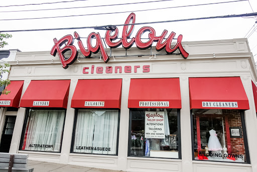 Dry Cleaner «Bigelow Cleaners», reviews and photos, 215 Sumner St, Newton, MA 02459, USA